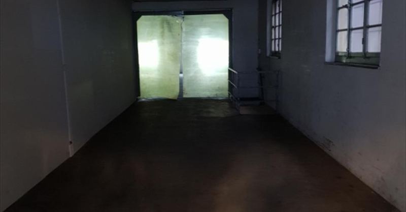 Dépôt de 165 m² avec quai de chargement – photo 3